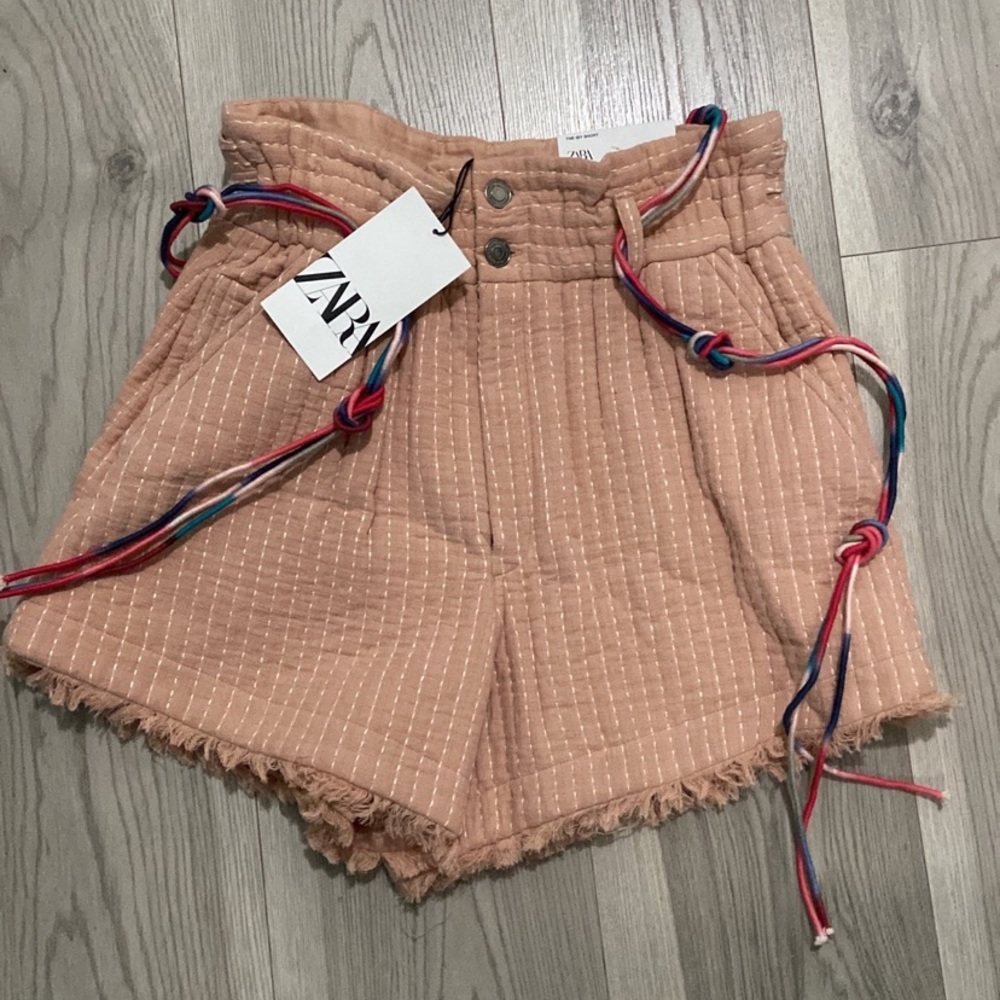 NWT Zara Rare Premium Shorts Size Small